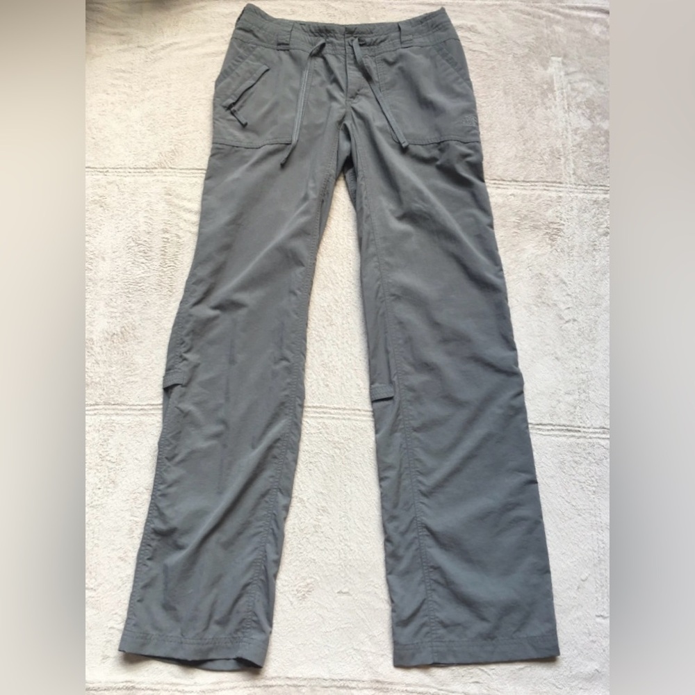 THE NORTH FACE Women’s Cargo Pants, Size 2, Gray, Straight Leg Pockets, Ties GUC